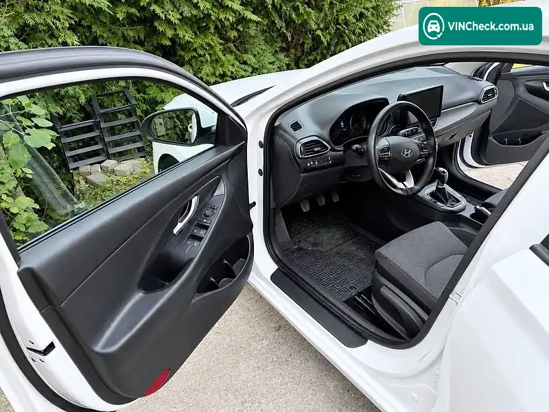 Hyundai i30 2021, фото з оголошення 1 з 14, VIN TMAH281CAMJ098471