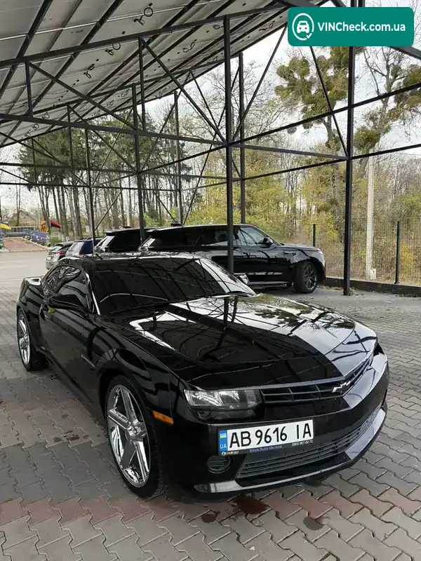Chevrolet Camaro 2015, фото з оголошення 2 з 13, VIN 2G1FA1E32F9290393