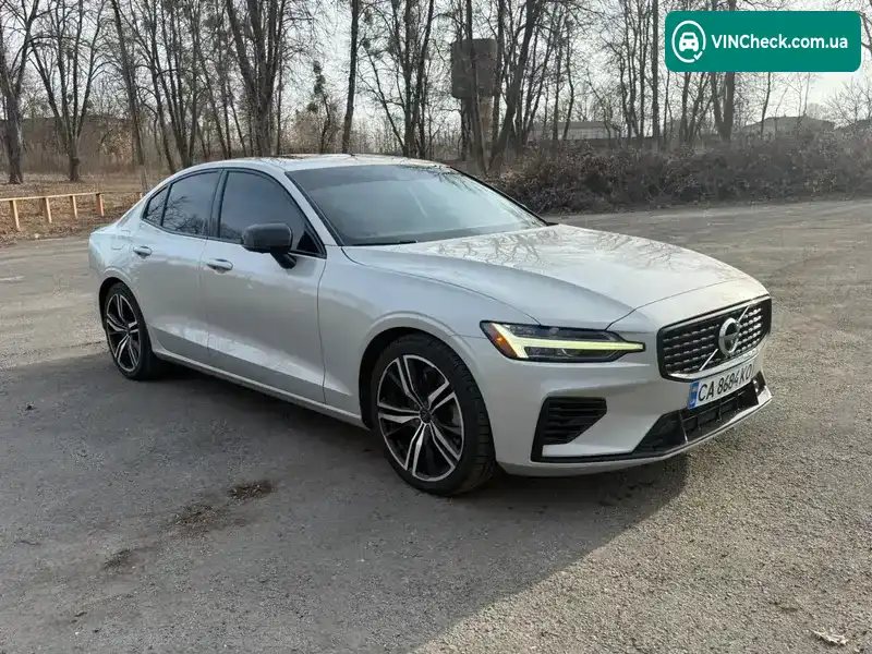 Volvo S60 2021, фото з оголошення 2 з 21, VIN 7JRBR0FM9MG113162