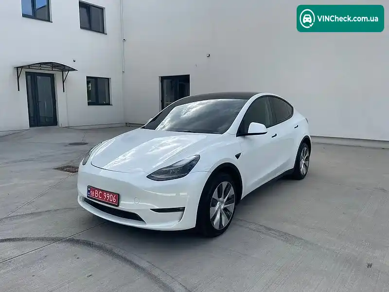 Tesla Model Y 2023, фото з оголошення 2 з 20, VIN 7SAYGDEE5PF742399
