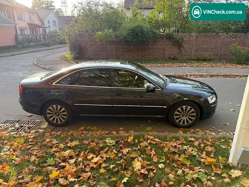 Audi A8 2005, фото з оголошення 2 з 20, VIN WAUZZZ4E96N000482