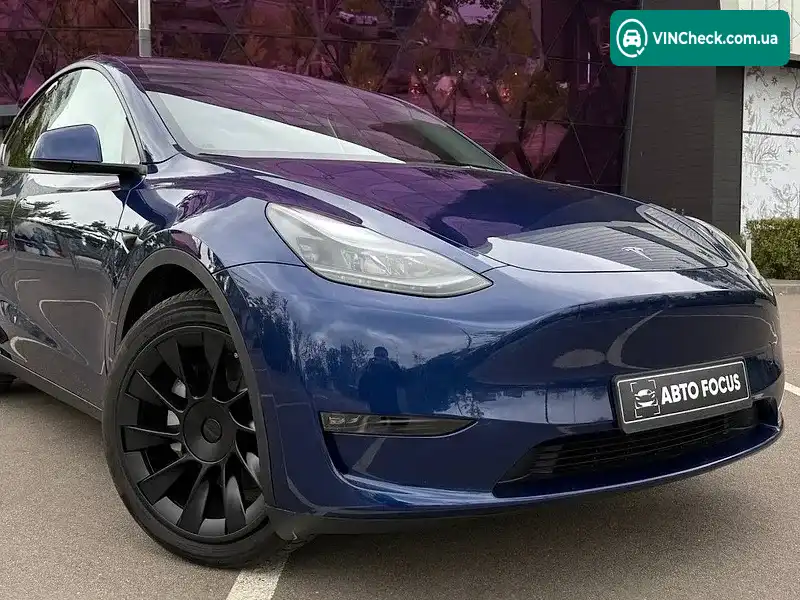 Tesla Model Y 2024, фото з оголошення 2 з 20, VIN 7SAYGAEE0RF051766