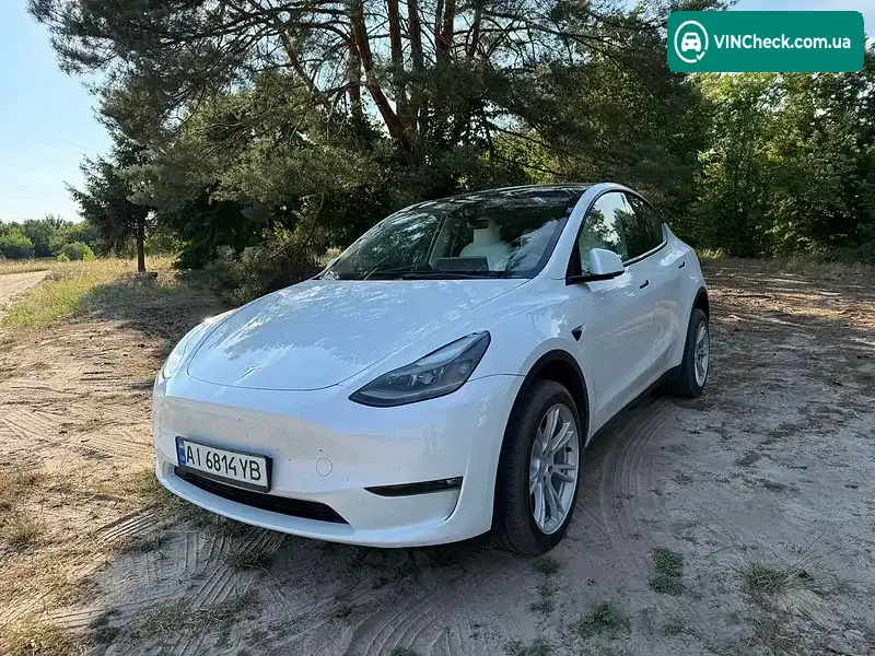 Tesla Model Y 2023, фото з оголошення 1 з 11, VIN 7SAYGDEE1PF817213