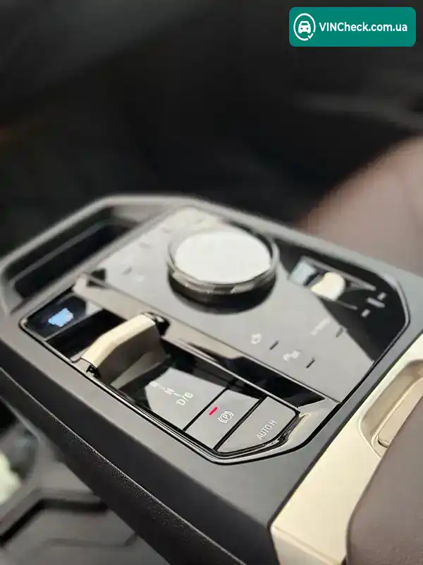 BMW iX 2023, фото з оголошення 2 з 9, VIN WB523CF00PCM81980