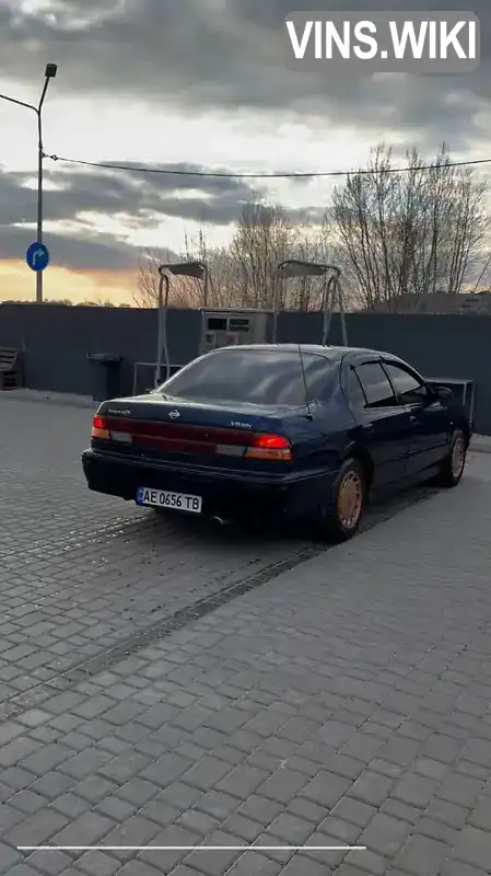 Nissan Maxima 1997, фото з оголошення 2 з 13, VIN JN1CAUA32U0011695