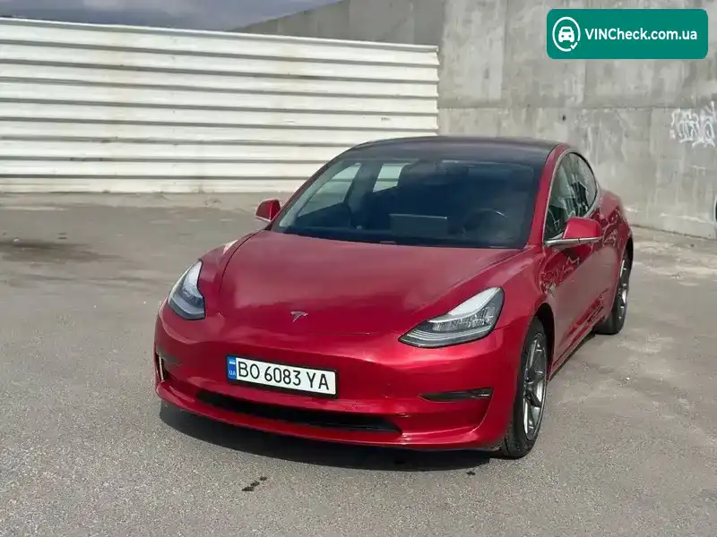 Tesla Model 3 2019, фото з оголошення 2 з 21, VIN 5YJ3E1EB3KF193957