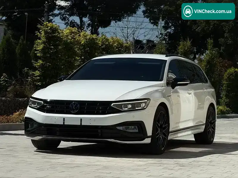 Volkswagen Passat 2021, фото з оголошення 1 з 20, VIN WVWZZZ3CZNE004777