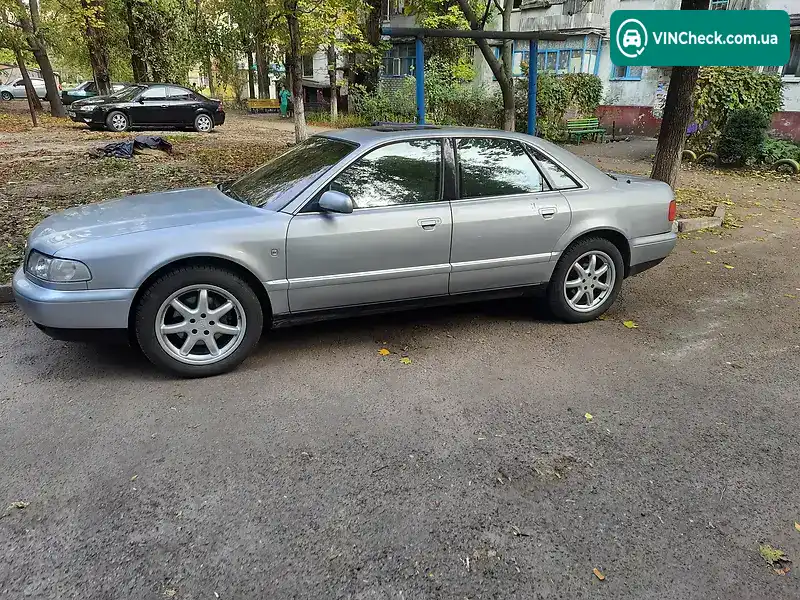 Audi A8 1998, фото з оголошення 2 з 6, VIN WAUZZZ40ZWN005600
