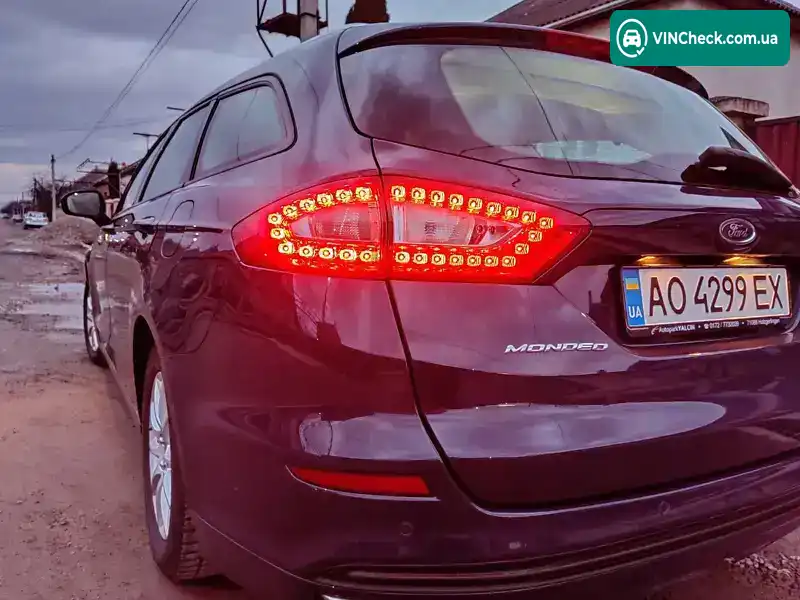 Ford Mondeo 2016, фото з оголошення 2 з 12, VIN WF0FXXWPCFGA36503