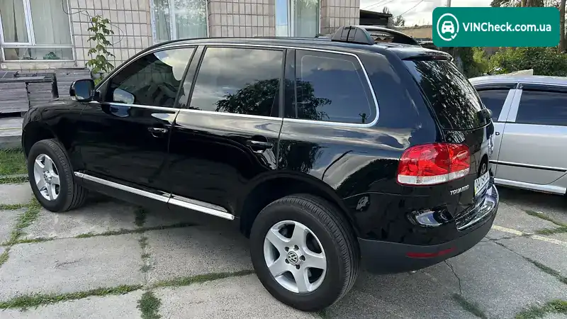 Volkswagen Touareg 2007, фото з оголошення 1 з 12, VIN WVGZZZ7LZ7D051600