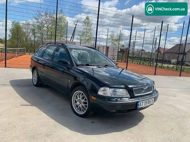 Volvo V40 1999, фото з оголошення 1 з 21, VIN YV1VW1623XF359006