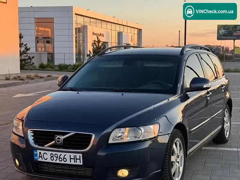Volvo V50 2009, фото з оголошення 1 з 17, VIN YV1MW76F2A2528052