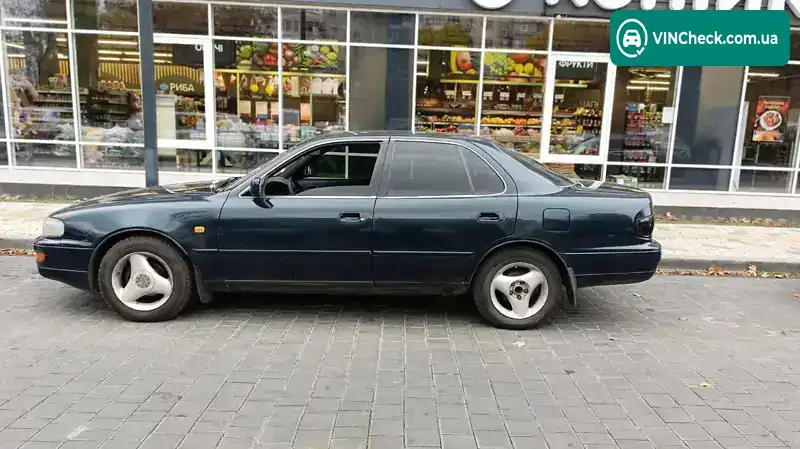Toyota Camry 1992, фото з оголошення 1 з 7, VIN JT153SV1000066091