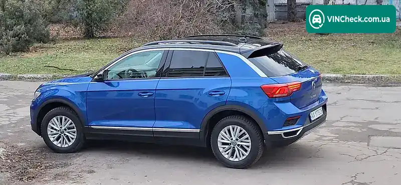 Volkswagen T-Roc 2021, фото з оголошення 1 з 20, VIN WVGZZZA1ZNV083253