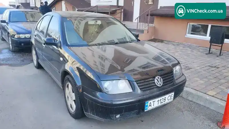 Volkswagen Jetta 2002, фото з оголошення 2 з 17, VIN 3VWSK69M12M101119