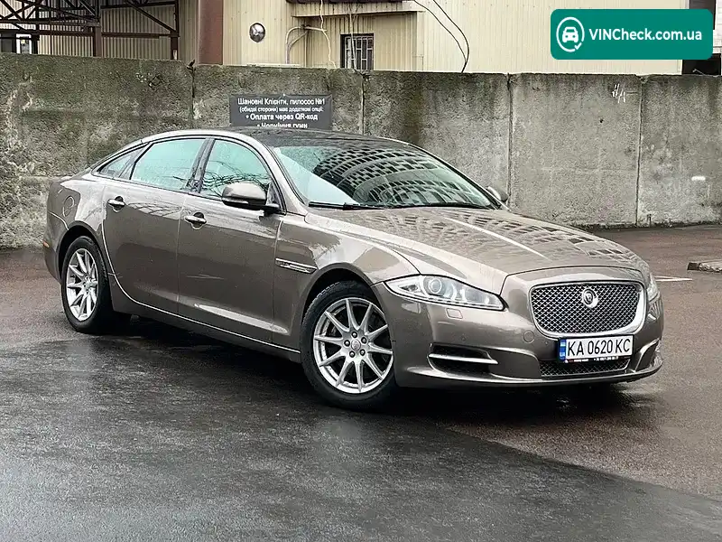 Jaguar XJ 2015, фото з оголошення 1 з 18, VIN SAJAA20M7FPV88349
