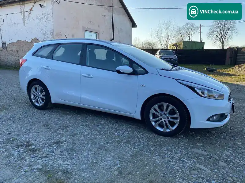 Kia Ceed 2015, фото з оголошення 1 з 20, VIN U5YHM815AFL145194