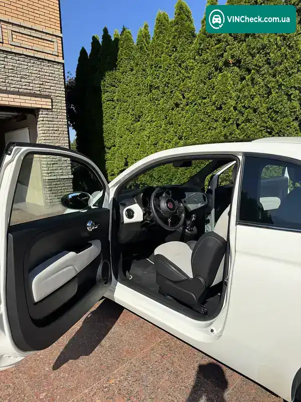 Fiat 500 2022, фото з оголошення 2 з 20, VIN ZFACF1CG3NJH21421
