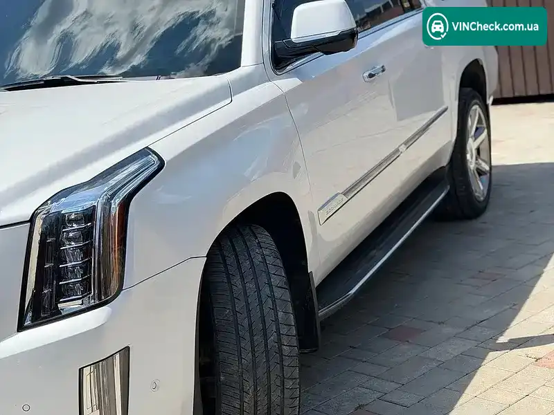 Cadillac Escalade 2017, фото з оголошення 2 з 20, VIN 1GYS4HKJXHR256486