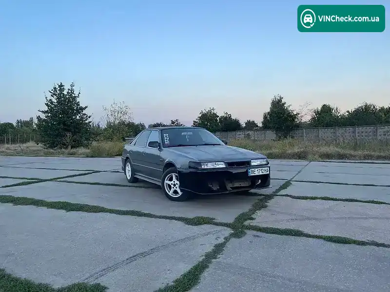 Mazda 626 1988, фото з оголошення 1 з 5, VIN JMZGD141201170107