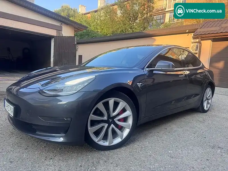 Tesla Model 3 2019, фото з оголошення 1 з 15, VIN 5YJ3E1EB1KF522400