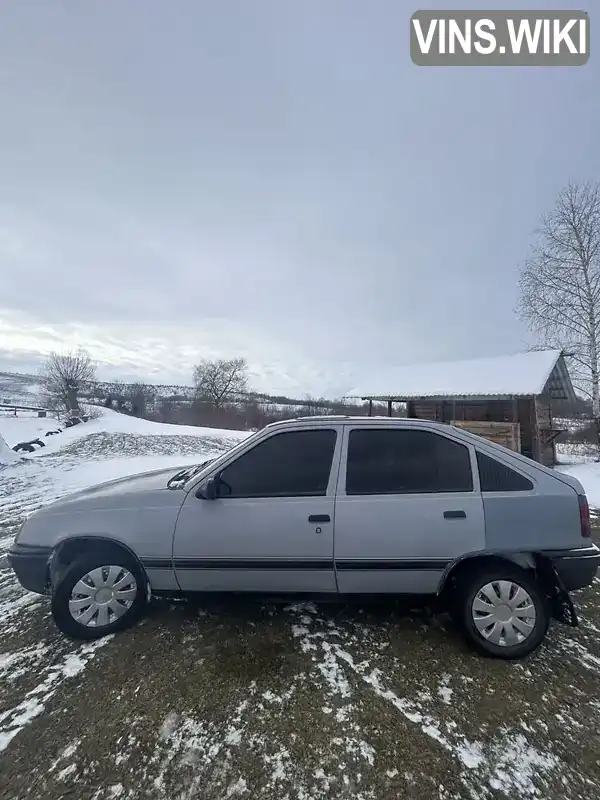 Opel Kadett 1988, фото з оголошення 1 з 9, VIN W0L000034J5330637