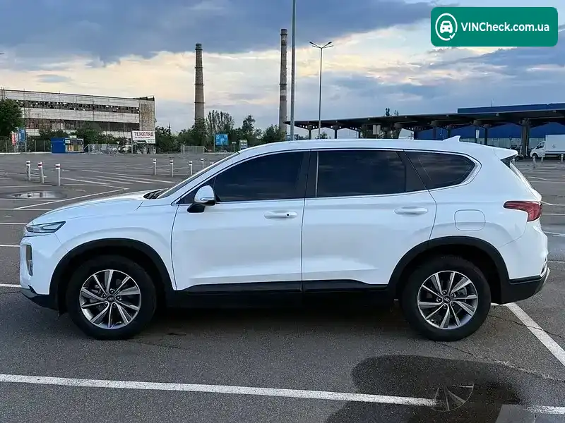 Hyundai Santa FE 2018, фото з оголошення 2 з 20, VIN KMHS281BDKU070923