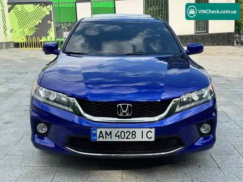 Honda Accord 2013, фото з оголошення 2 з 21, VIN 1HGCT2B86DA008768