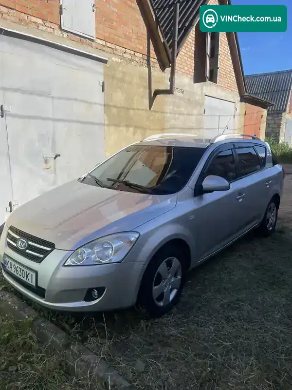 Kia Ceed 2008, фото з оголошення 2 з 11, VIN U5YFF52229L078348