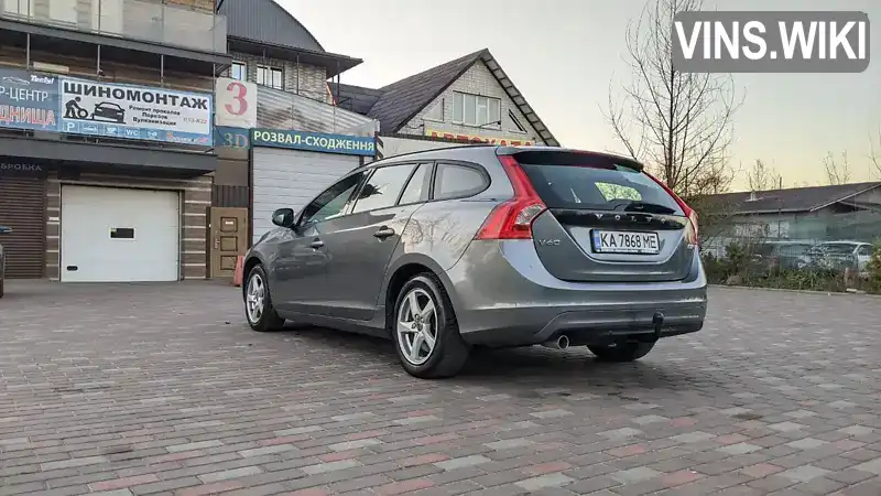 Volvo V60 2018, фото з оголошення 2 з 14, VIN YV1FW7481J2408284