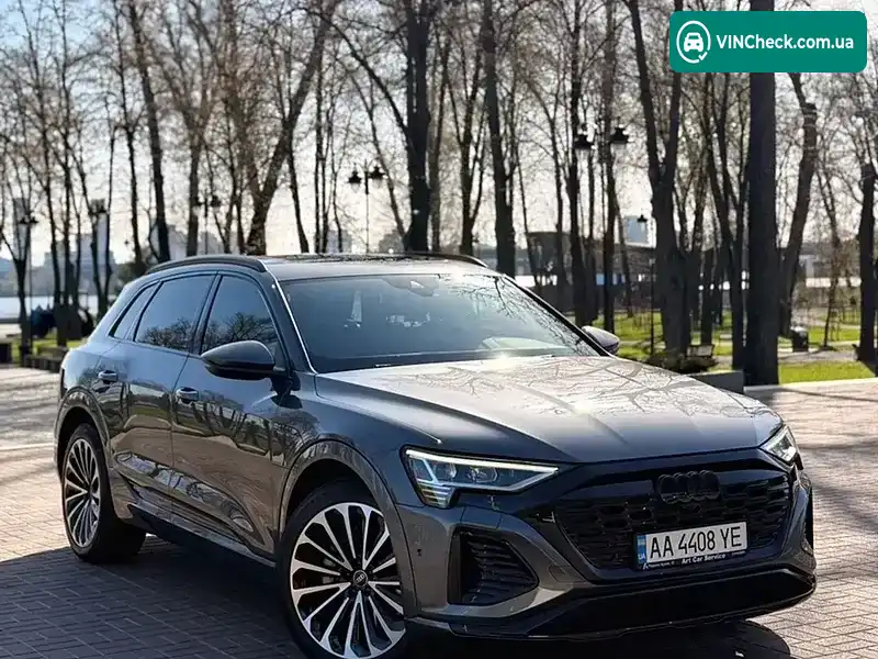 Audi Q8 e-tron 2023, фото з оголошення 2 з 21, VIN WAUZZZGE5RB049065