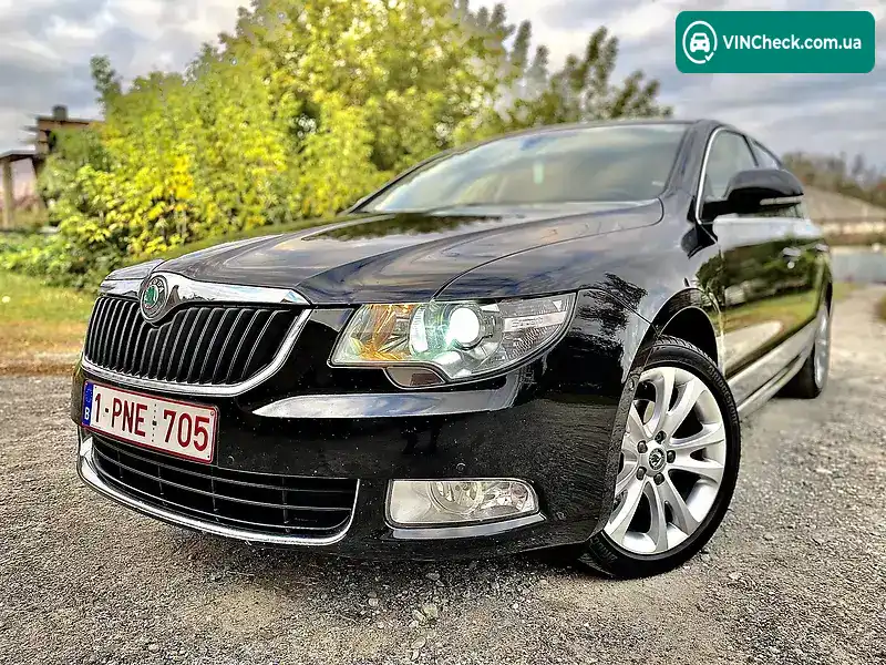 Skoda Superb 2010, фото з оголошення 1 з 20, VIN TMBAJ73T0B9028475