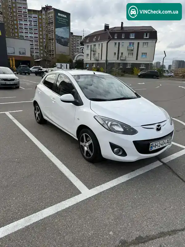 Mazda 2 2010, фото з оголошення 1 з 20, VIN JMZDE145500410575