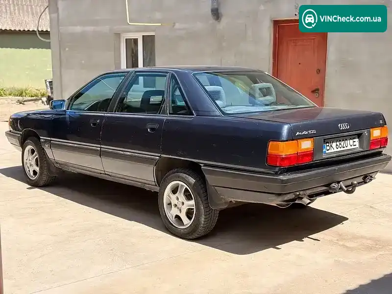 Audi 100 1990, фото з оголошення 2 з 15, VIN WAUZZZ44ZLN090593