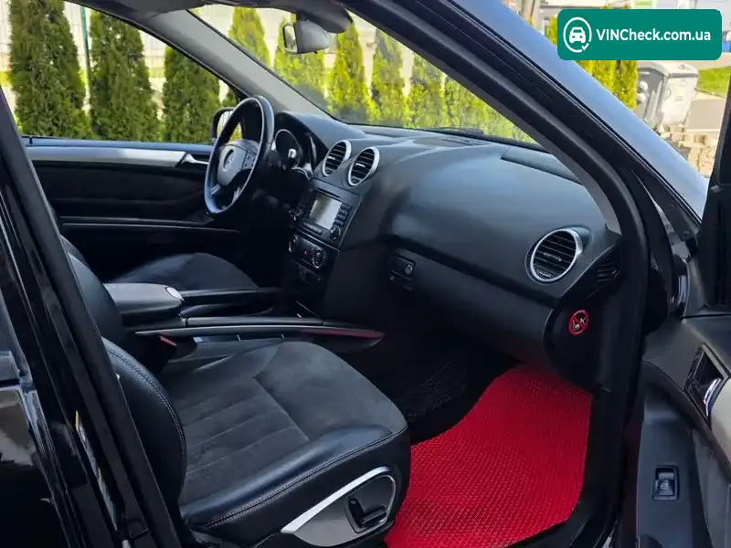 Mercedes-Benz M-Class 2005, фото з оголошення 2 з 20, VIN WDC1641221A014386