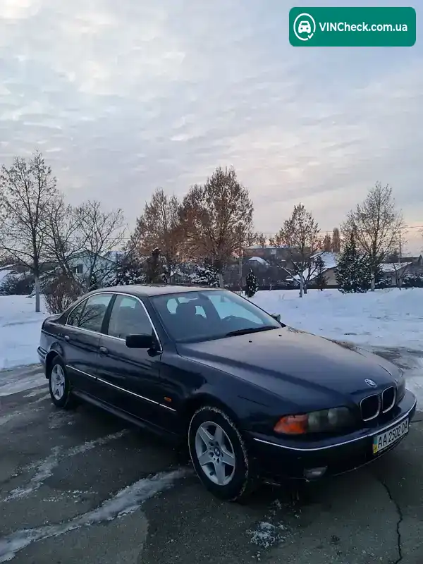 BMW 5 Series 2000, фото з оголошення 2 з 10, VIN WBADM21050G112254