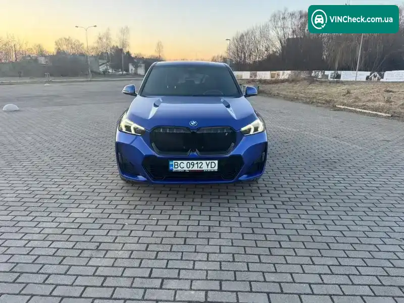 BMW iX1 2023, фото з оголошення 1 з 21, VIN WBY61EF0905W68103