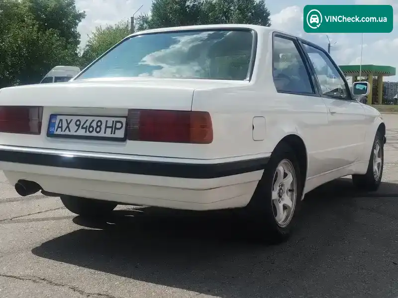 BMW 3 Series 1986, фото з оголошення 2 з 14, VIN WBAAK510609724245