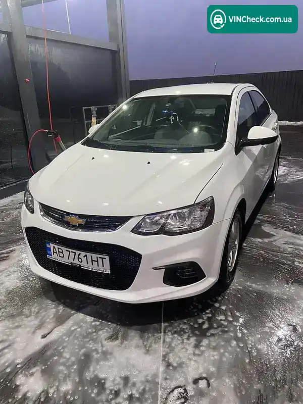 Chevrolet Sonic 2017, фото з оголошення 1 з 2, VIN 1G1JD5SB6H4175788