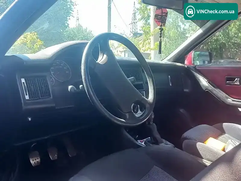 Audi 80 1991, фото з оголошення 1 з 9, VIN WAUZZZ8AZMA000515