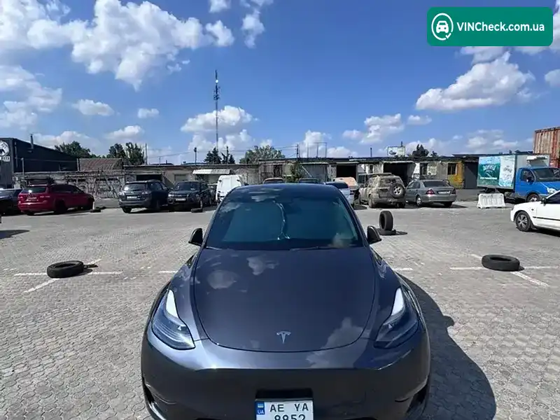 Tesla Model Y 2022, фото з оголошення 2 з 20, VIN 7SAYGDEF6NF396529