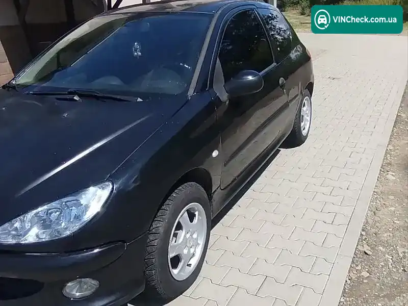 Peugeot 206 2002, фото з оголошення 2 з 16, VIN VF32CKFWA42868938