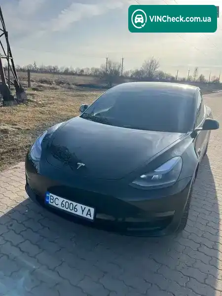 Tesla Model 3 2021, фото з оголошення 1 з 21, VIN 5YJ3E1EB1NF130831