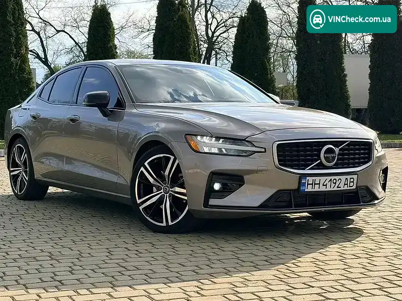 Volvo S60 2019, фото з оголошення 1 з 21, VIN 7JR102FM2KG005870