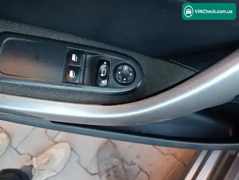 Peugeot 308 2008, фото з оголошення 2 з 12, VIN VF34E5FWC55291763