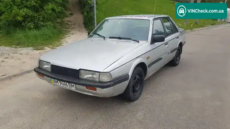 Mazda 626 1985, фото з оголошення 1 з 20, VIN JMZGC122201652075