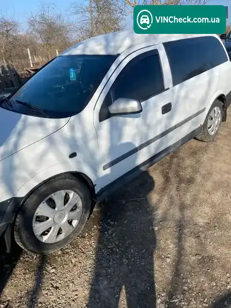 Opel Astra 2000, фото з оголошення 2 з 14, VIN W0L0TGF70Y8026557