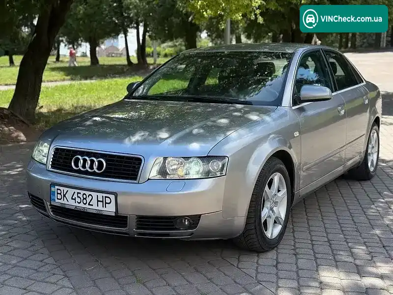 Audi A4 2003, фото з оголошення 2 з 20, VIN WAUZZZ8E83A366673