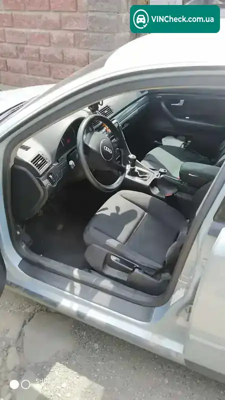 Audi A4 2001, фото з оголошення 2 з 7, VIN WAUZZZ8EX2A013088