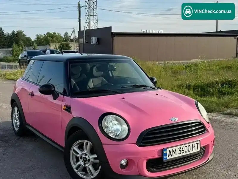 MINI Hatch 2013, фото з оголошення 1 з 11, VIN WMWSU3C50DT681090